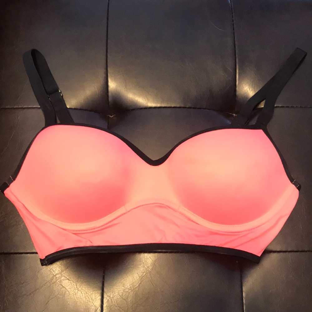 PINK Victoria’s Secret push up sports bra.